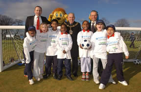 Chelsea stars unveil sports ground